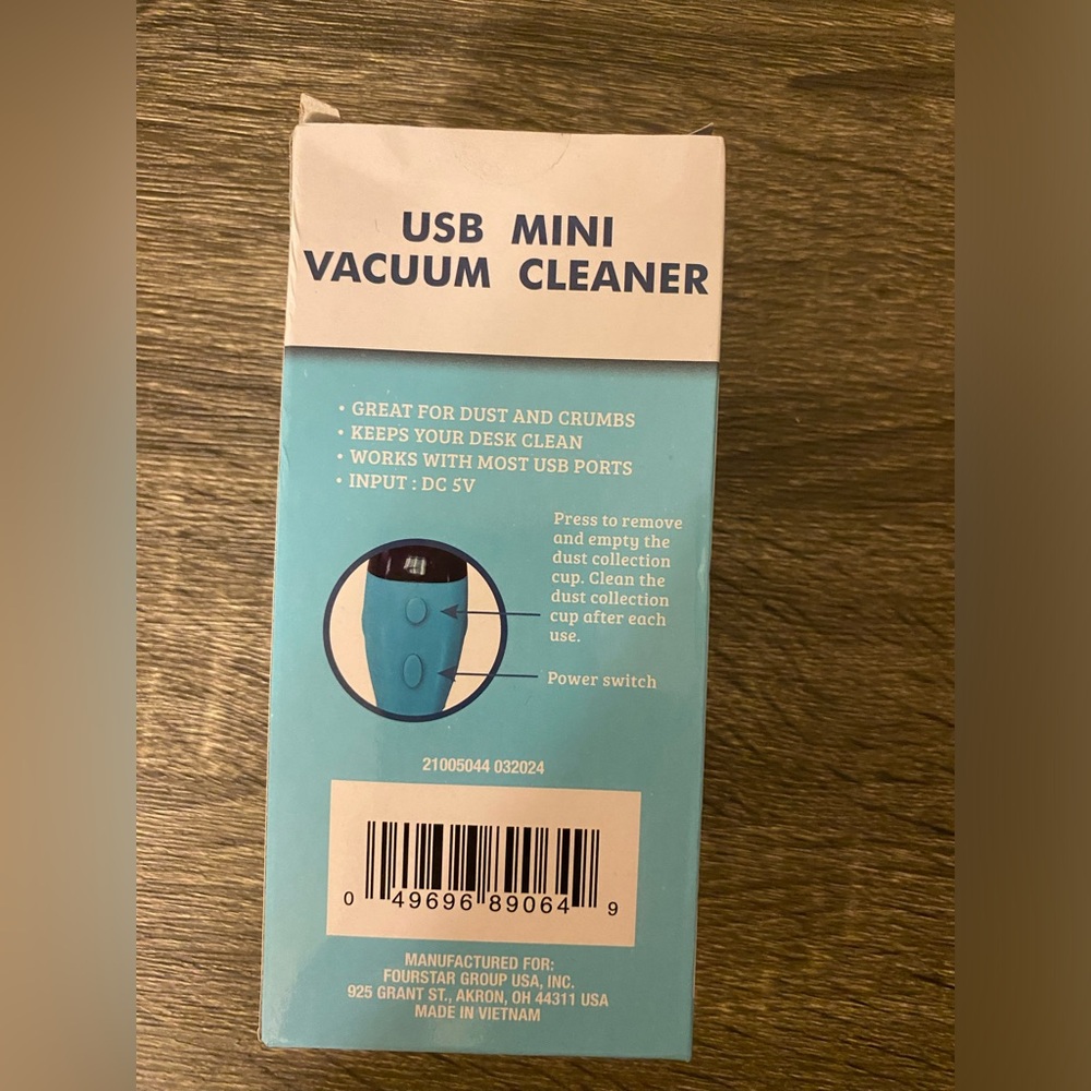 Mini USB Vaccum Cleaner - Picture 5 of 5